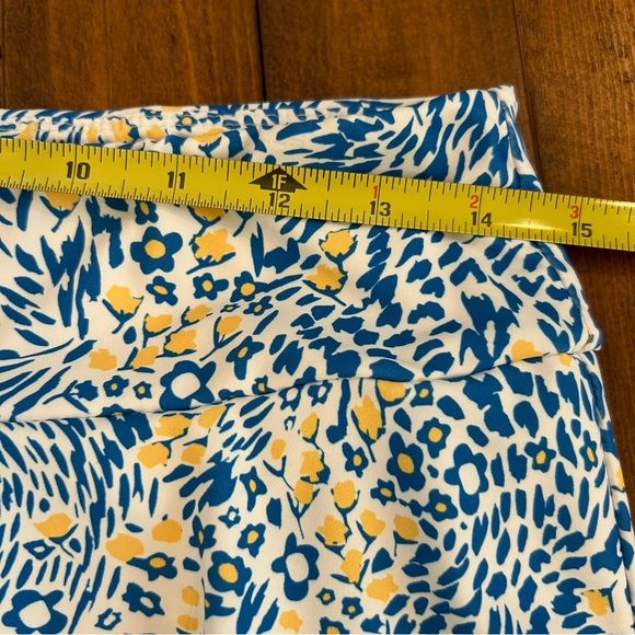 High Waisted Pocket Print Skort - Picture 6 of 7